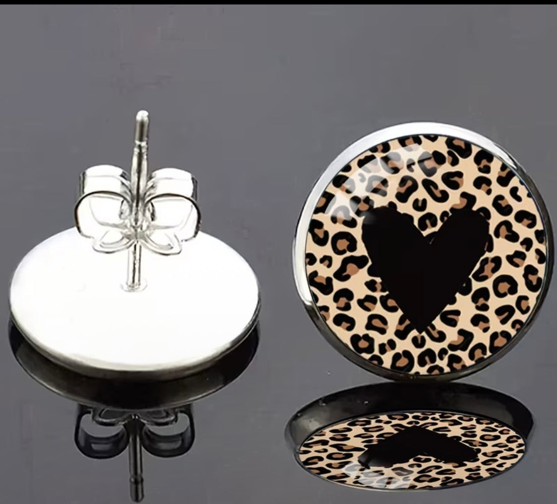 JEWELRY AND JEWELRY HOLDERS