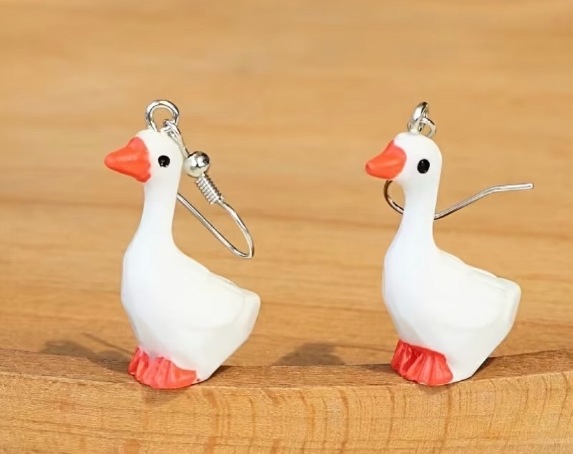 ADORABLE CASUAL GOOSE EARRINGS