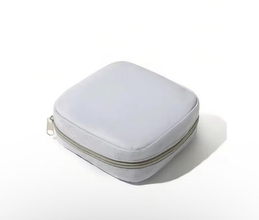 WOMEN'S SMALL  COSMETIC BAG