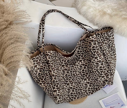 Large Capacity Leopard Print Canvas Tote