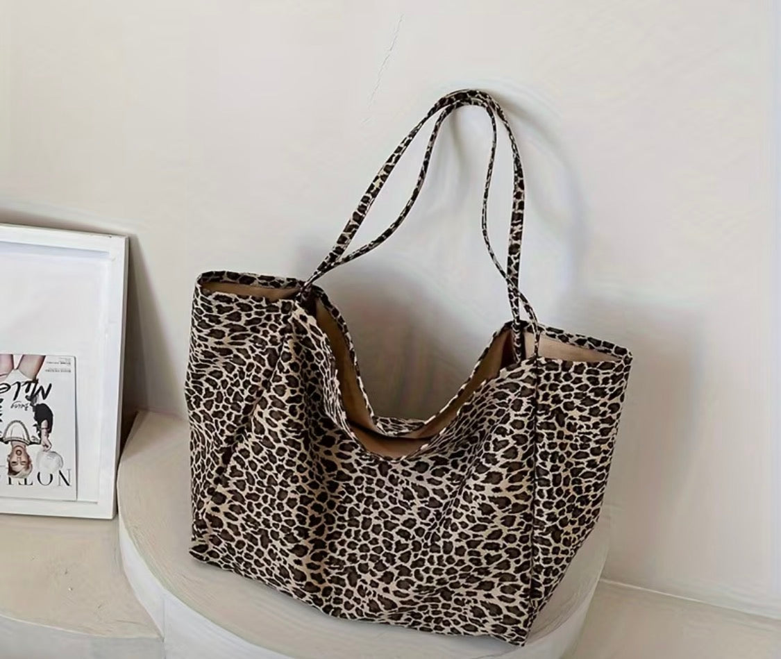 Large Capacity Leopard Print Canvas Tote