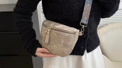 Bohemian Wide Shoulder Strap Vintage Women'S Crossbody Bag, Fashionable Chest Bag
