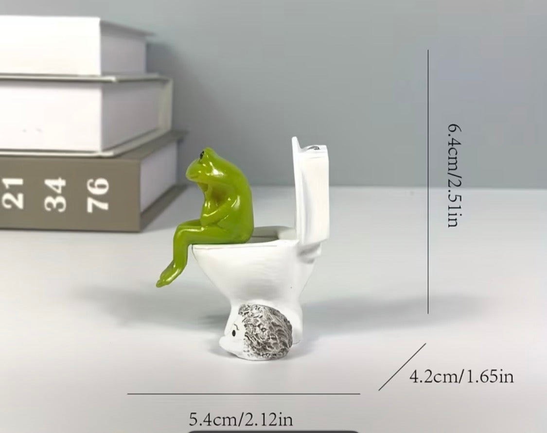 Fantasy Frog on Toilet Resin Decoration
