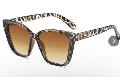 CAT EYE SUNGLASSES