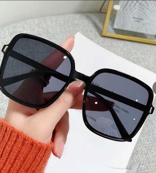 Retro Oversized Square Sunglasses