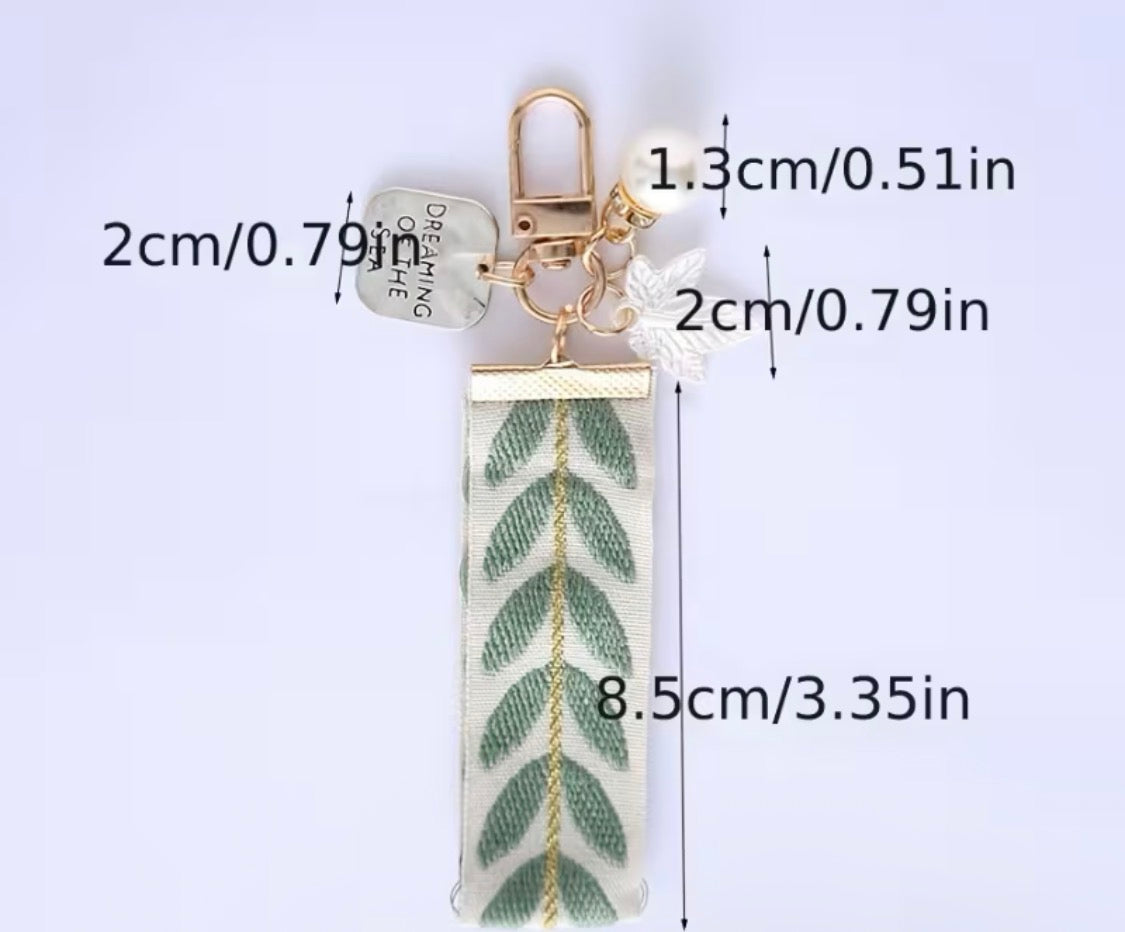 Simple and Fresh Woven Strap Phone Lanyard