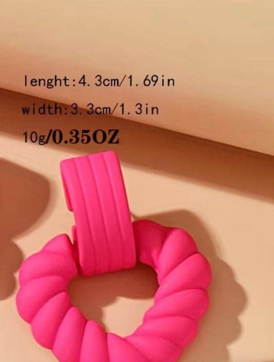 Sweet, Fresh, And Lovely Heart-Shaped Hollow Circle Earrings