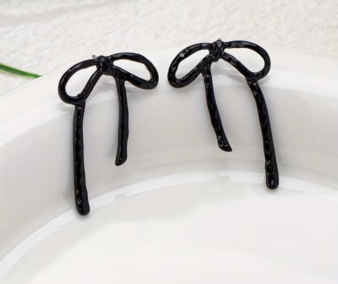 Black Trendy Hollow-Out Large Bow Stud Earrings