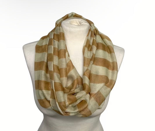 BEIGE AND CREAM INFINITY SCARF