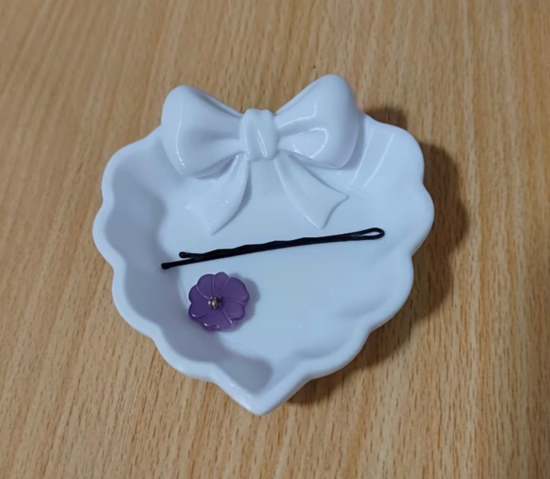 WHITE HEART JEWELRY HOLDER