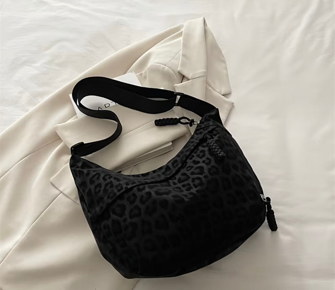 BLACK LEOPARD PRINT CROSSBODY BAG