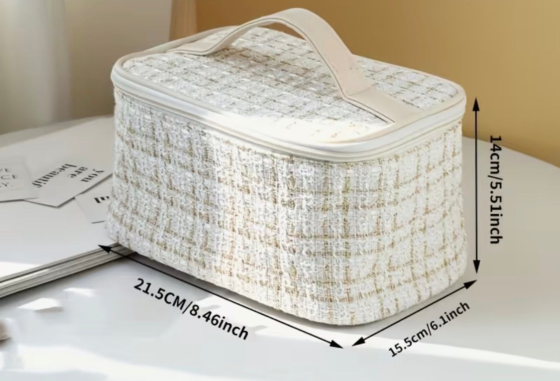 BLACK TOP HANDLE COSMETIC BAG