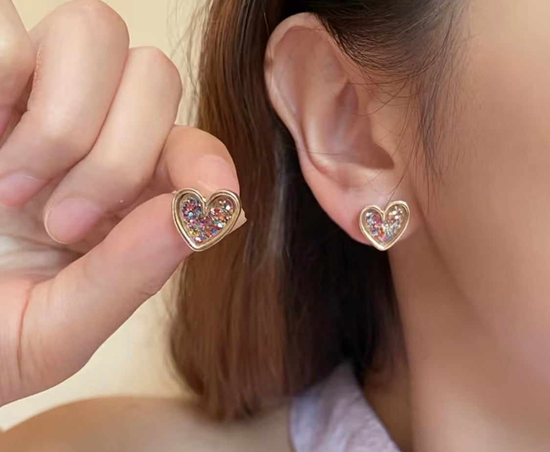 CONFETTI HEART EARRINGS