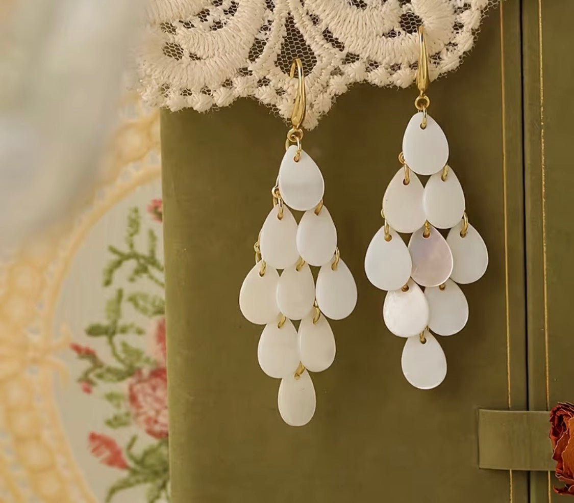 WHITE DANGLE DROP EARRINGS