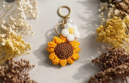 SUNFLOWER KEYCHAIN