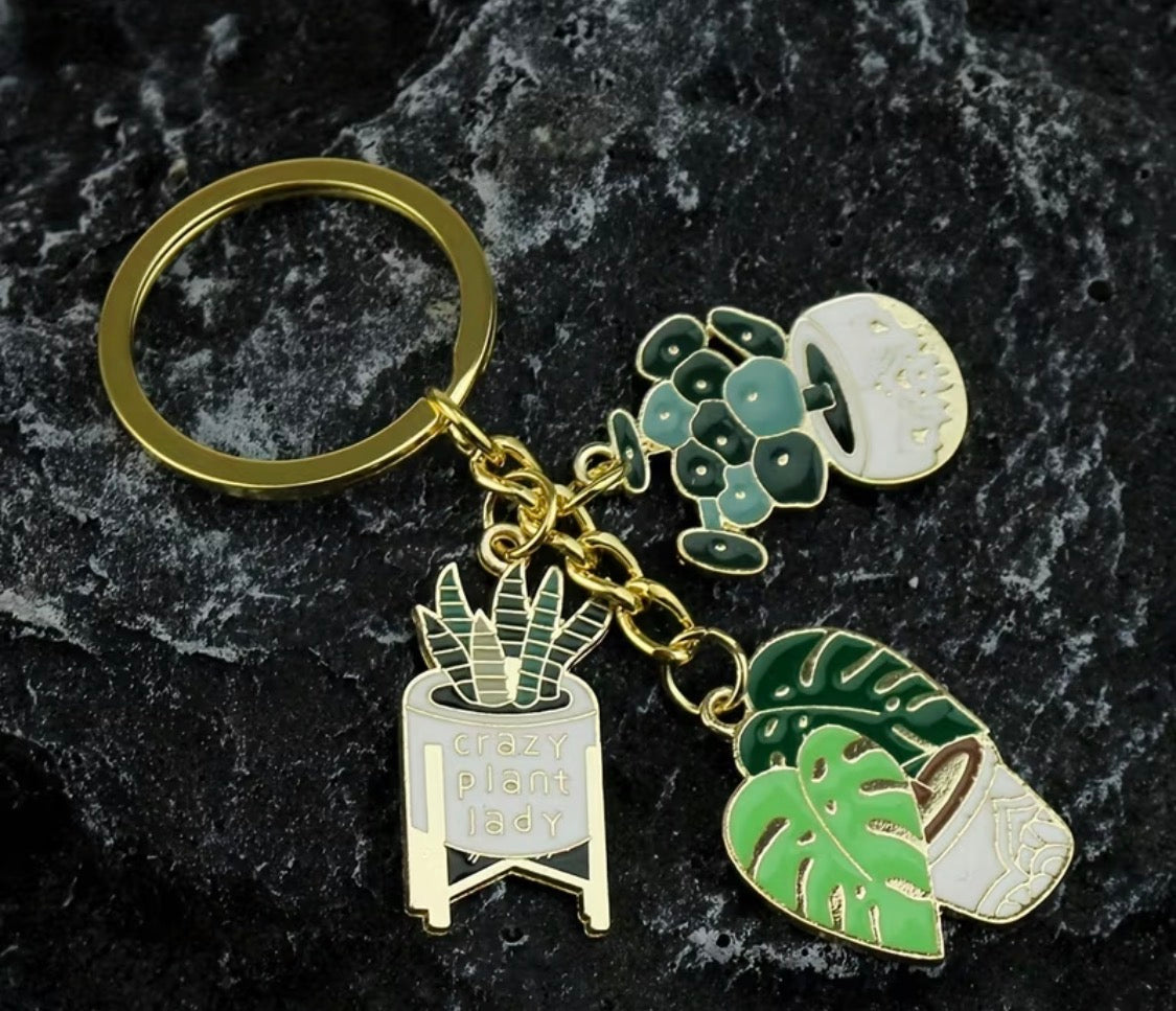 SUCCULENT MONSTERA LEAF KEYCHAIN FOR PLANT LOVERS