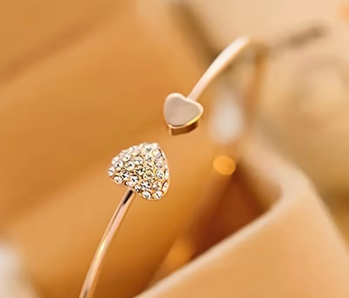 ROSE GOLD HEART OPENING BRACELET