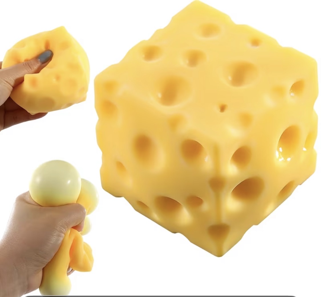 CHEESE SQUISH TOY