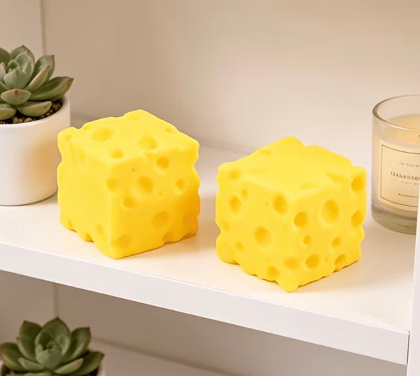 CHEESE SQUISH TOY