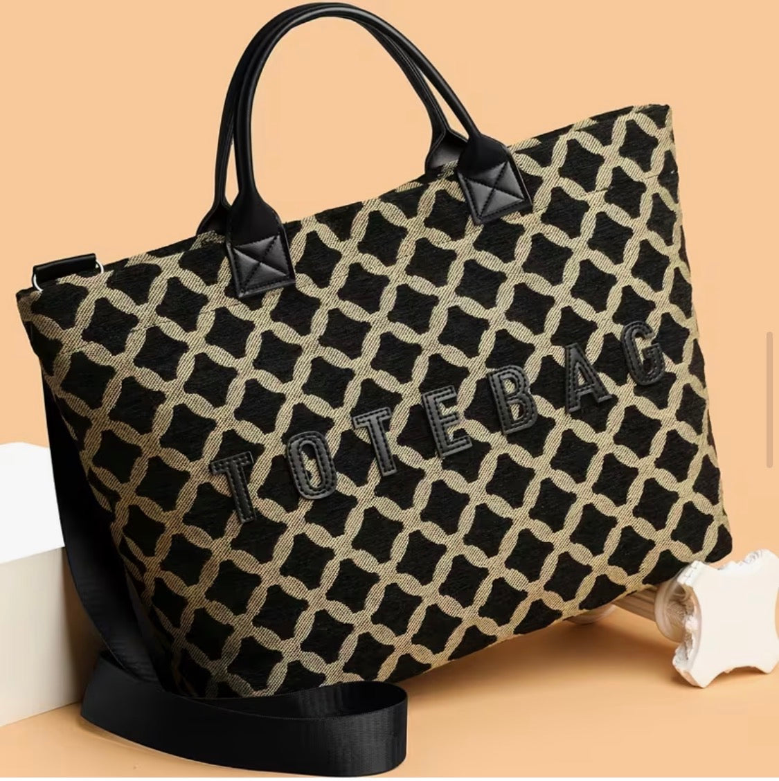 Rhombus Color Block Tote Bag