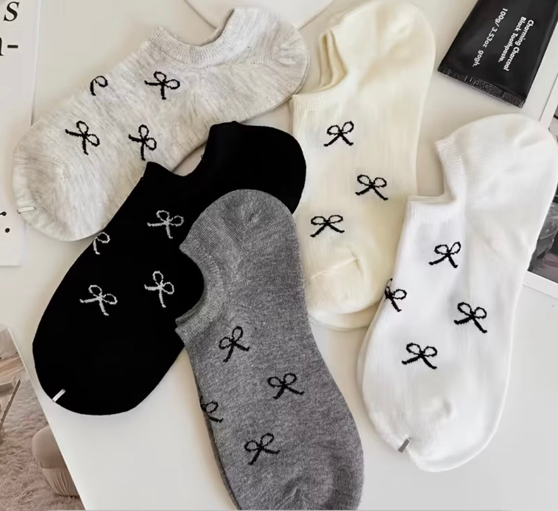 Bow Pattern Ankle Socks – 5-Pair Set, Assorted Colors