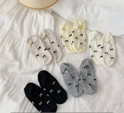 Bow Pattern Ankle Socks – 5-Pair Set, Assorted Colors