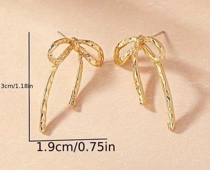 Red Trendy Hollow-Out Large Bow Stud Earrings